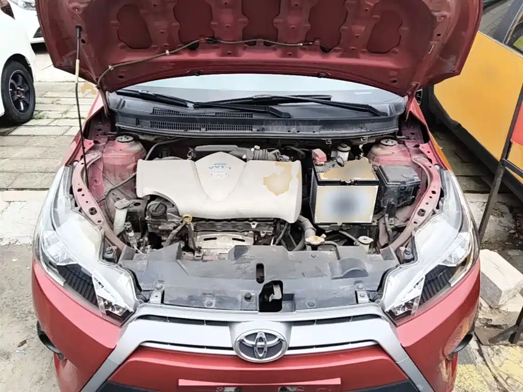 Toyota YARiS L Zhi Xuan 2015 1.5E Auto Charming Edition фото 20