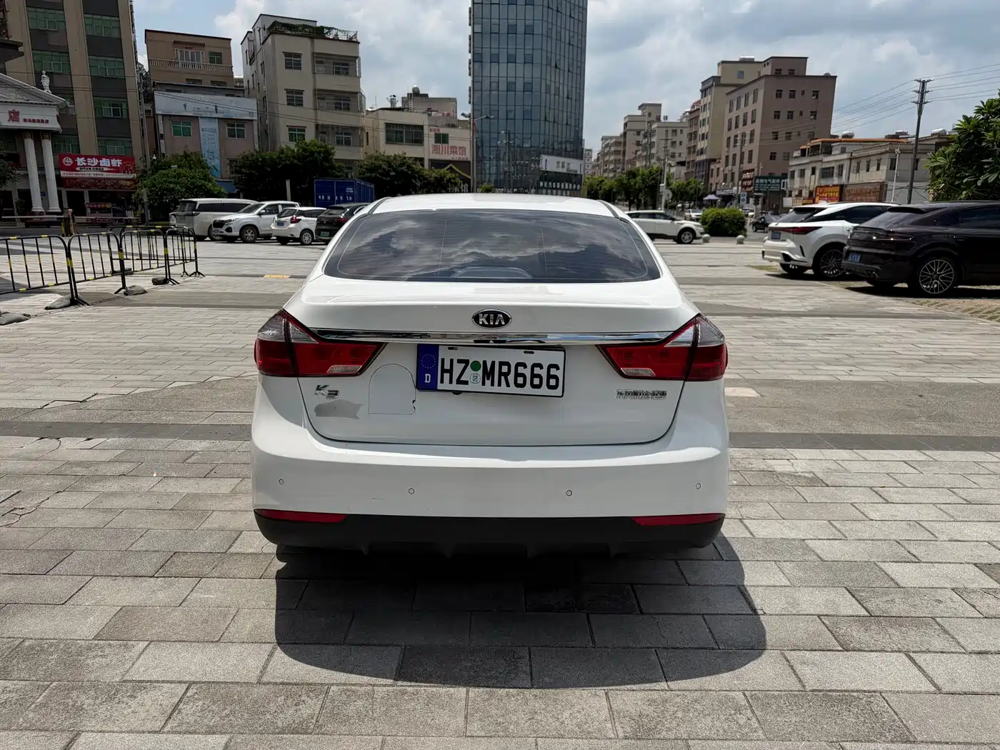 Kia K3 2017 1.6L Automatic 15th Anniversary Special GLS фото 5