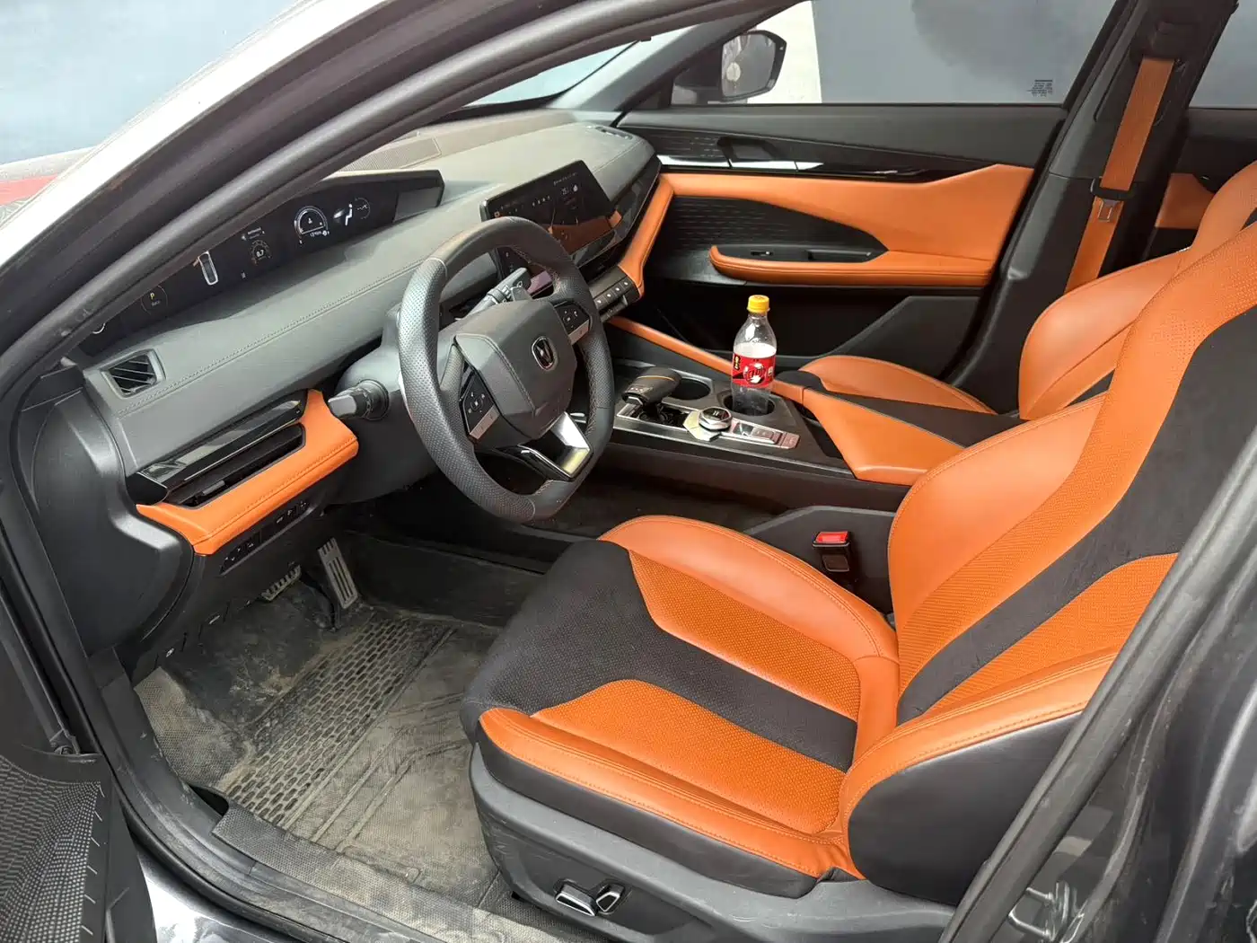 CHANGAN UNI-V
