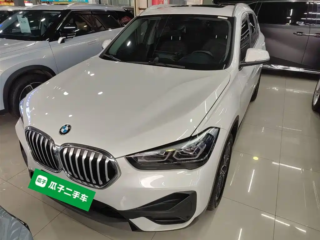 BMW X1 2022 sDrive25Li Leading фото 2