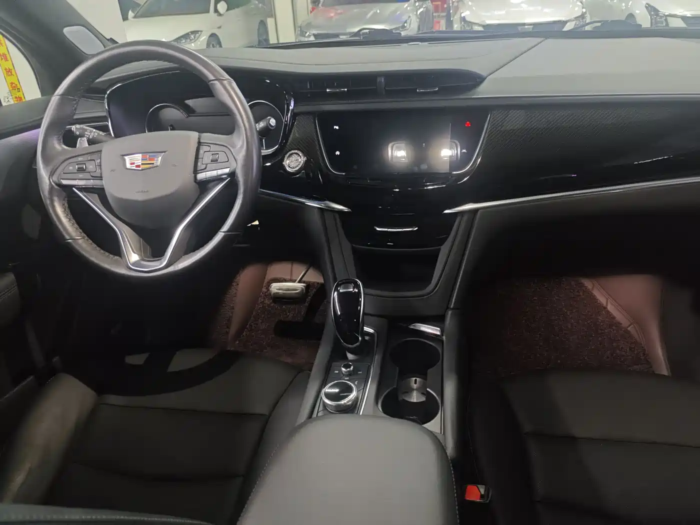 Cadillac XT6 2021 2.0T 6-seater 4WD Premium фото 11