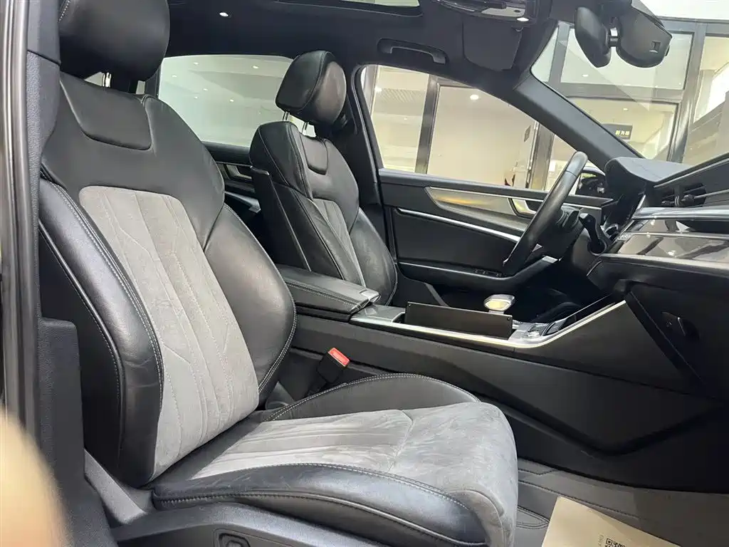 Audi A6L 2020 45 TFSI quattro Premium Dynamic фото 12