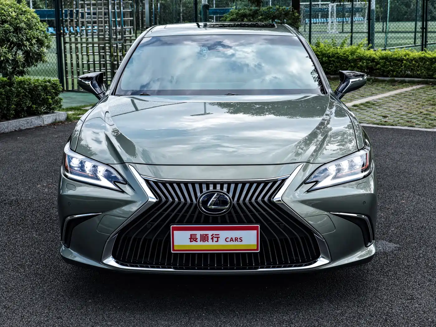 Lexus ES 2018 300h Premium Edition China V фото 2