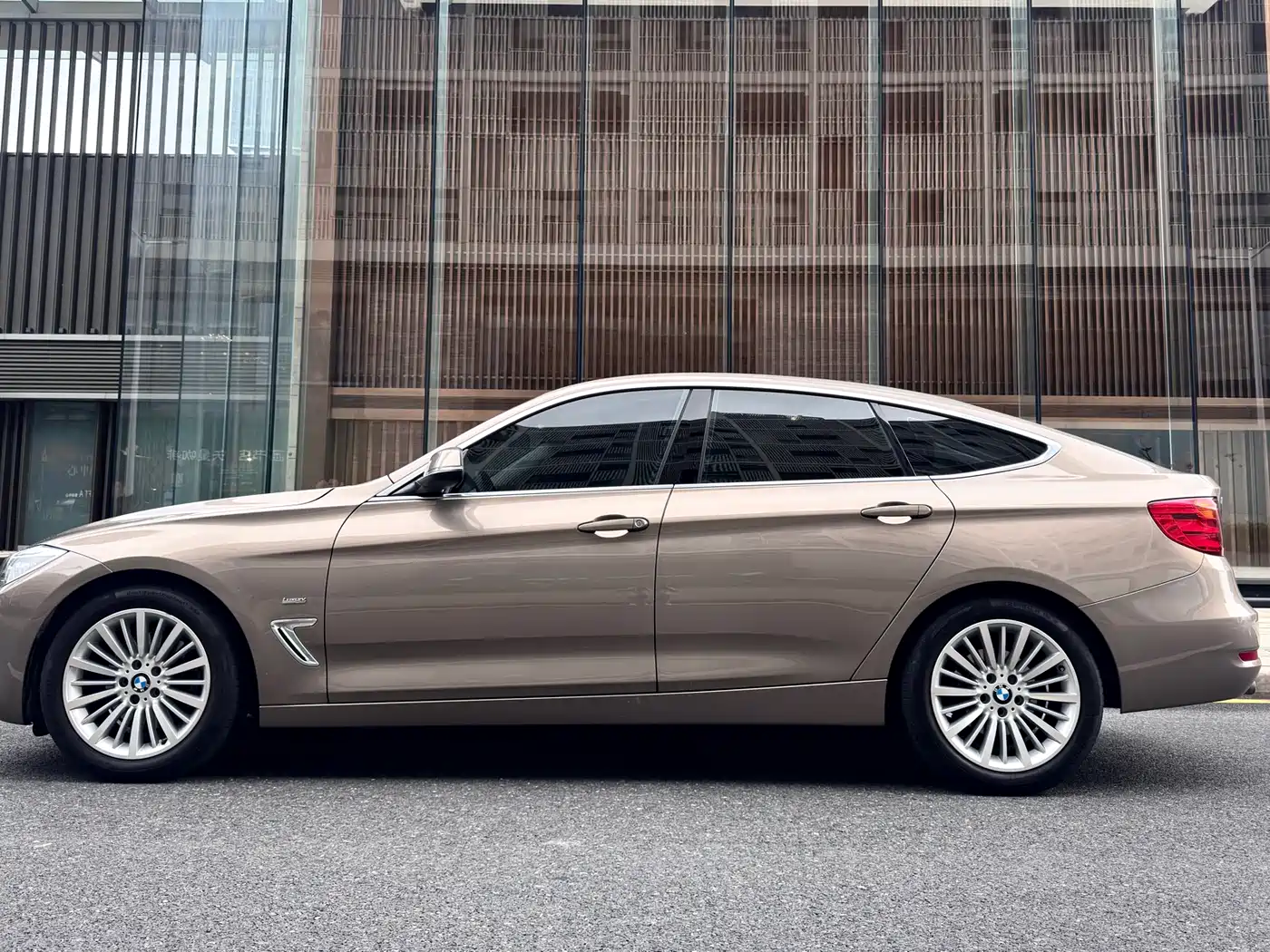BMW 3 Series GT 2016 328i Design Package фото 3