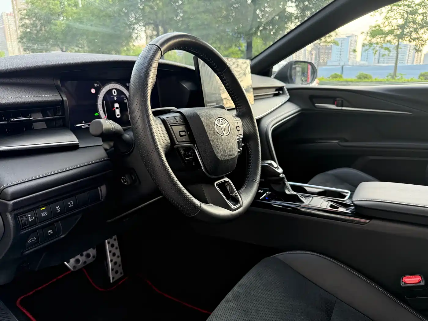 Toyota Camry 2024 Model Dual Hybrid 2.0HXS Sport Plus Edition фото 8