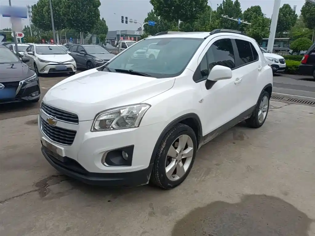Chevrolet Trax 2014 1.4T Manual 2WD Comfort фото 2