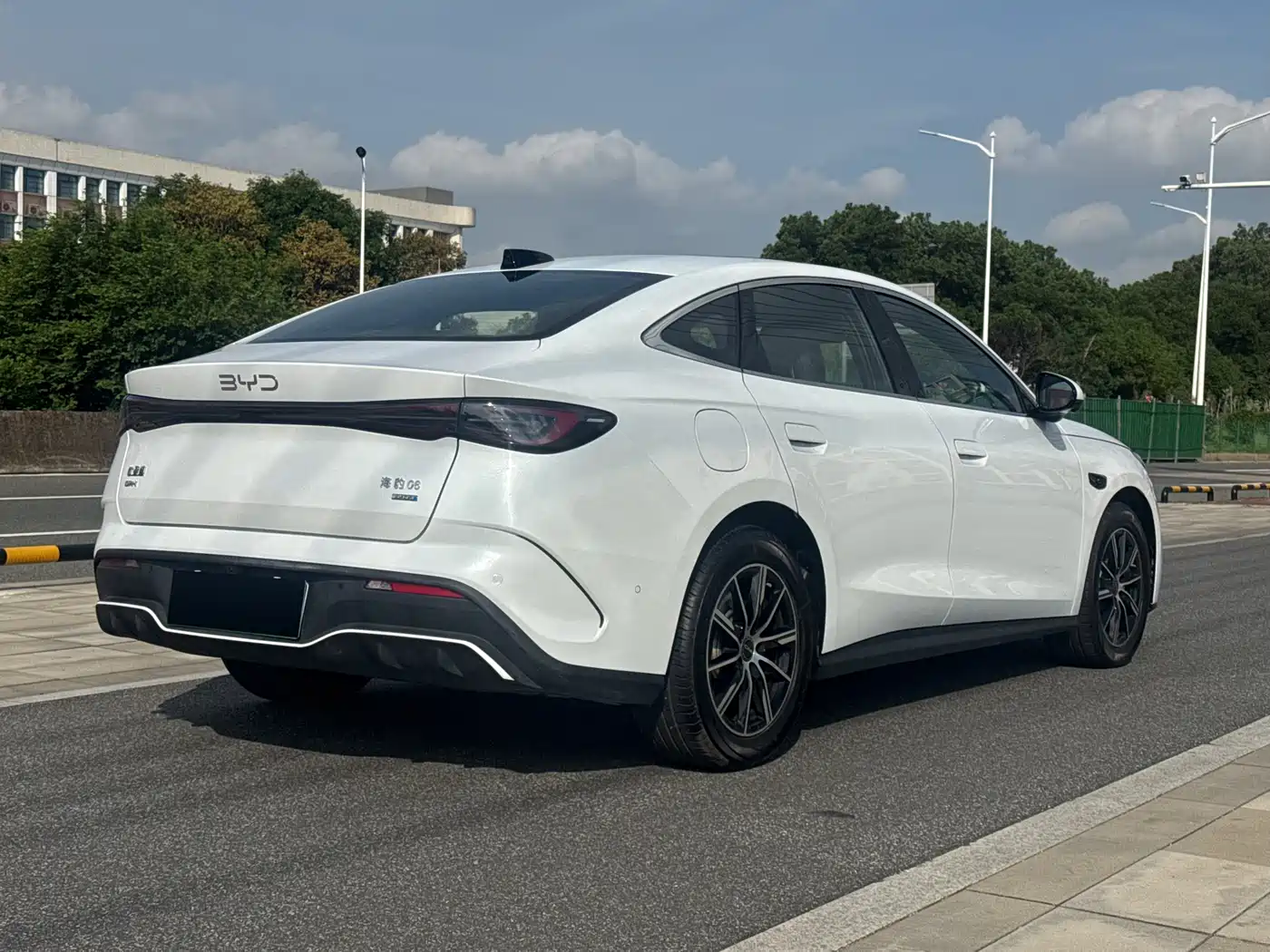 BYD Seal 06 New Energy 2025 DM-i Smart Drive Edition 120KM Luxury фото 5