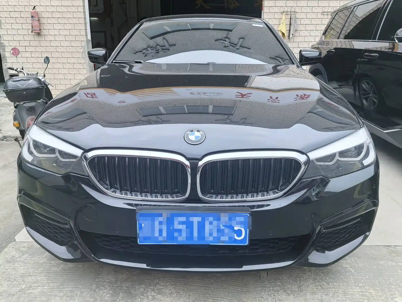 BMW 5 Series 2019 525Li M Sport Package фото 2