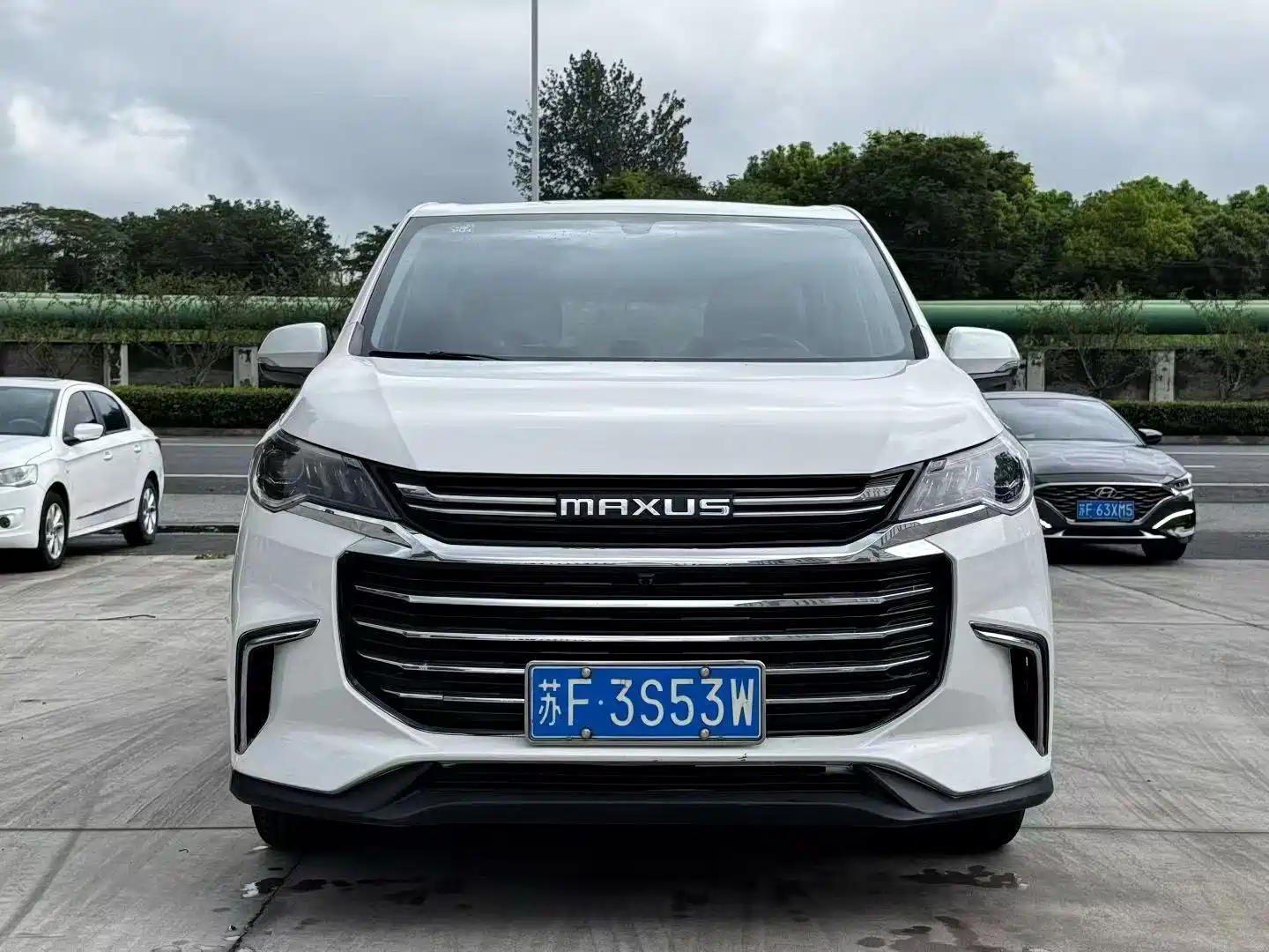 Фото 2 - Maxus Maxus G50
