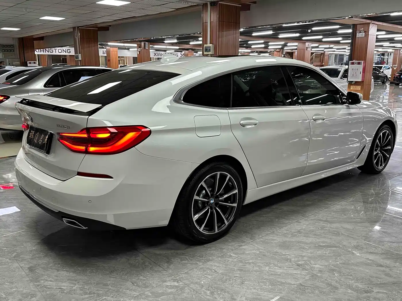 BMW 6 Series GT 2022 Model 630i Luxury Design Package фото 9