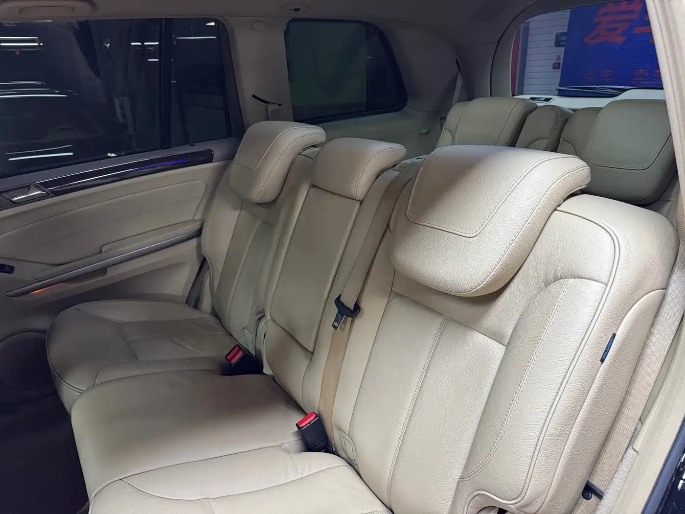 Mercedes-Benz GL-Class фото 36