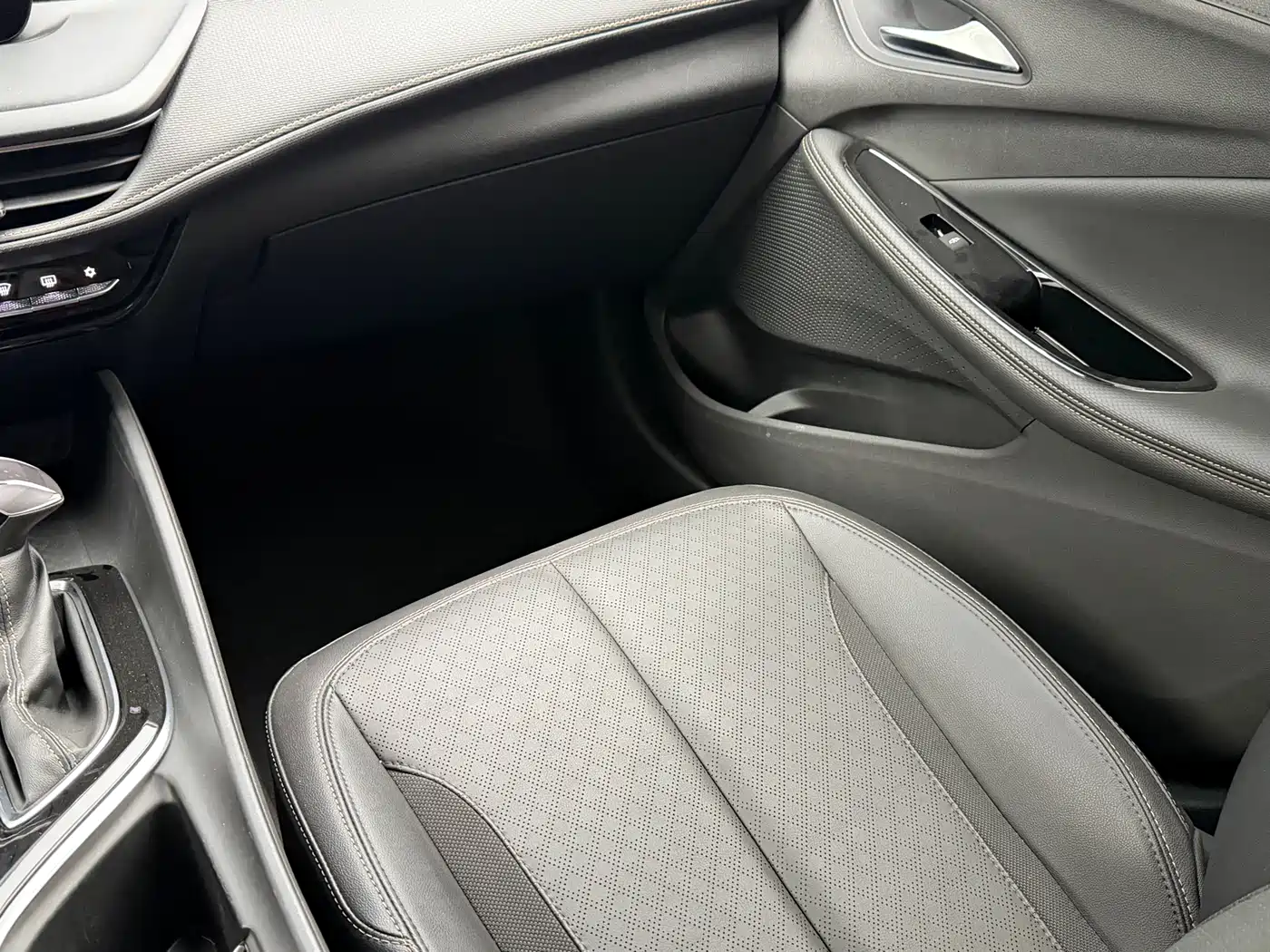 Buick Verano 2023 Pro Joy Edition фото 10