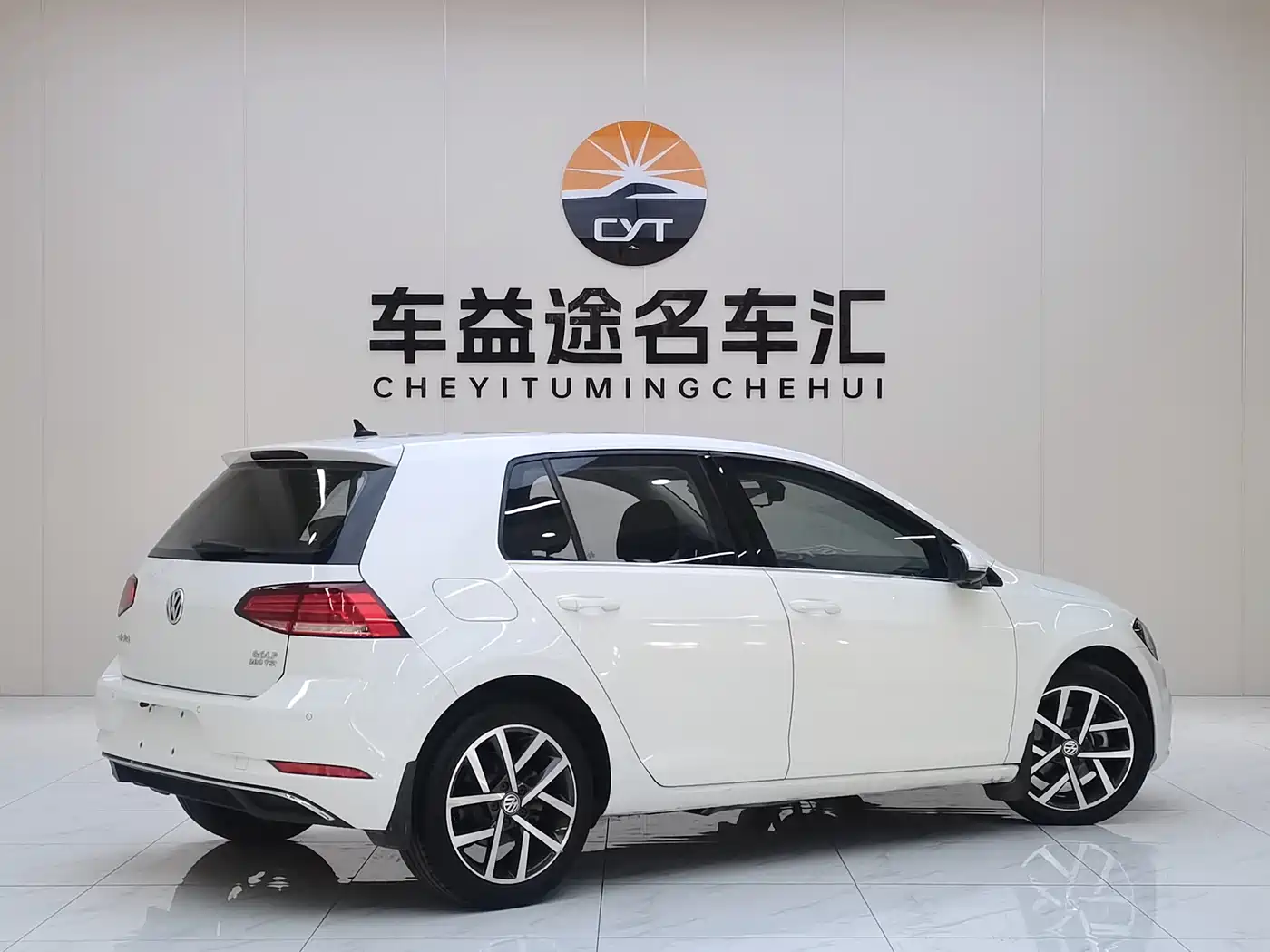 Volkswagen Golf 2020 280TSI DSG Comfort фото 6
