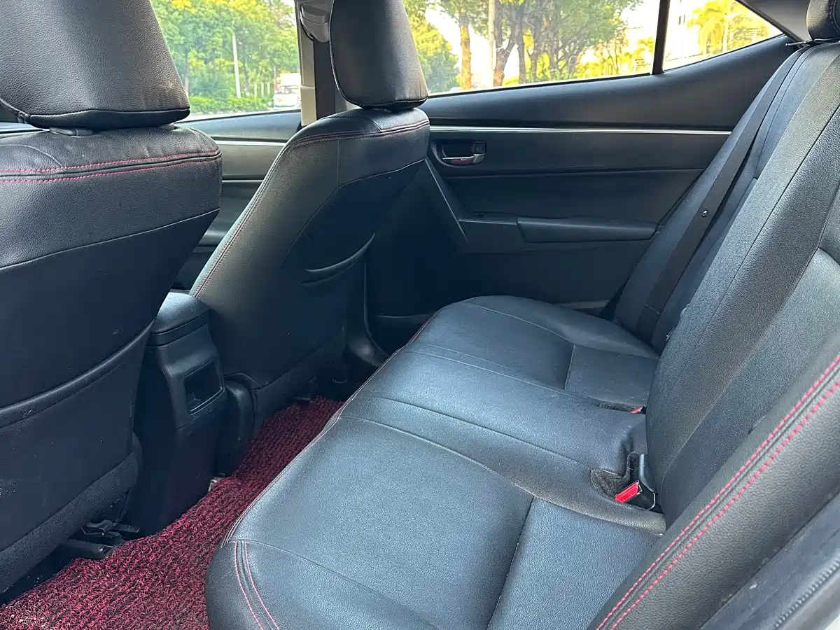 Toyota Corolla 2017 Facelift 1.2T S-CVT GL фото 6