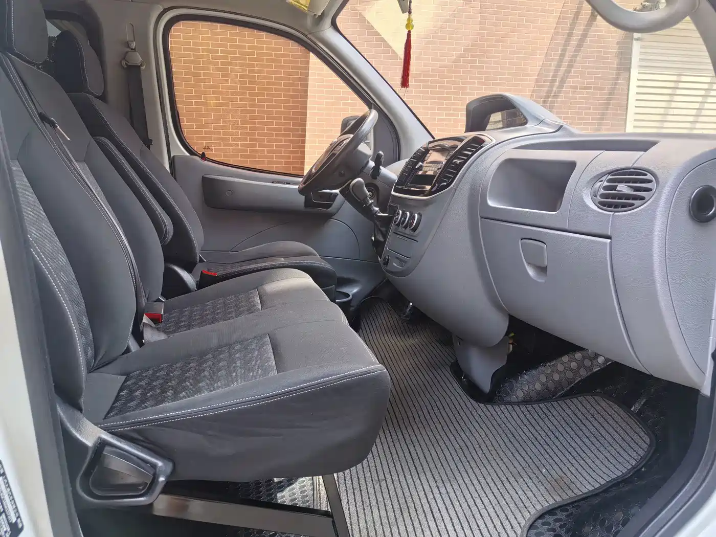 Photo 7 - SAIC Maxus Xintu V80