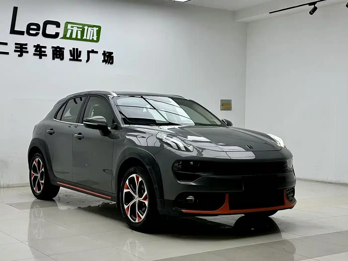 Lynk & Co 02 2018 1.5T DCT 2WD Shine Edition China V фото 2