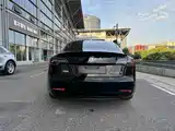 Фото 11 - Tesla Model 3