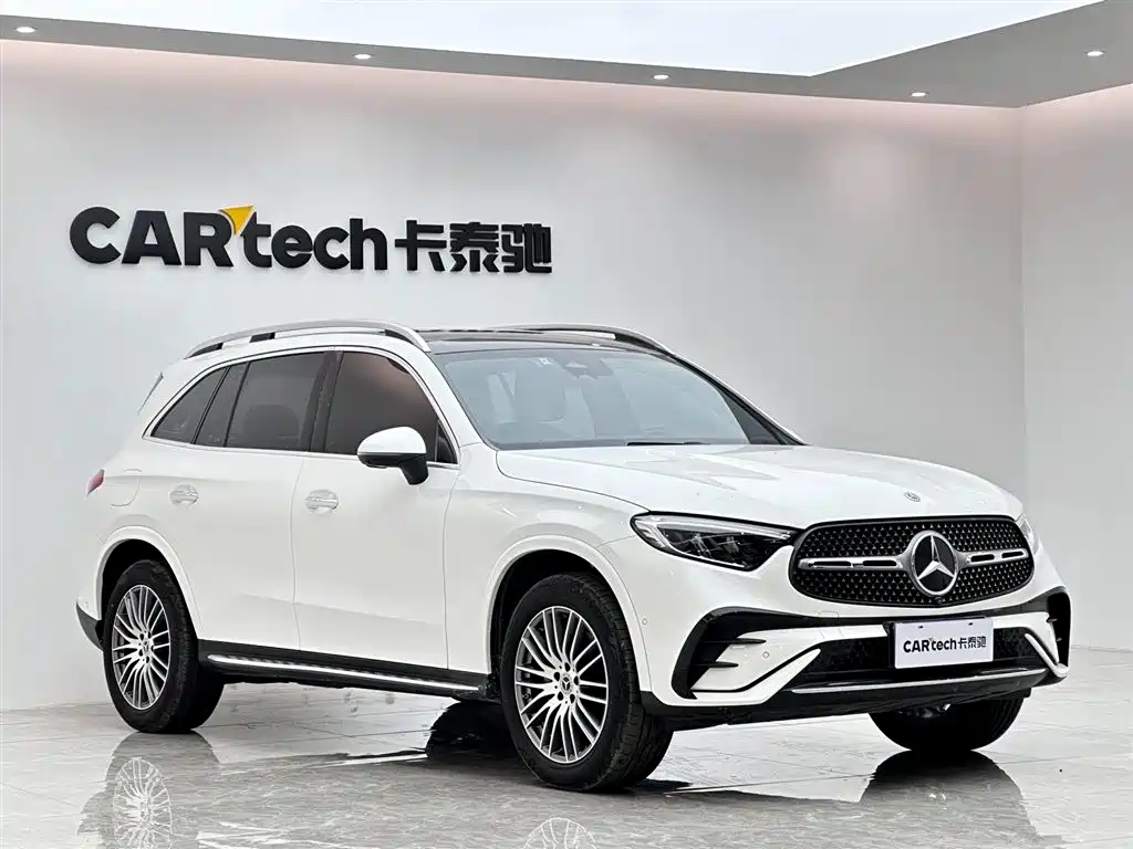 Mercedes-Benz GLC 2023 GLC 300 L 4MATIC Sport 5-Seater фото 6