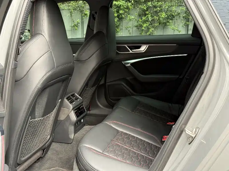 Audi RS 6 2021 RS 6 4.0T Avant Premium фото 6