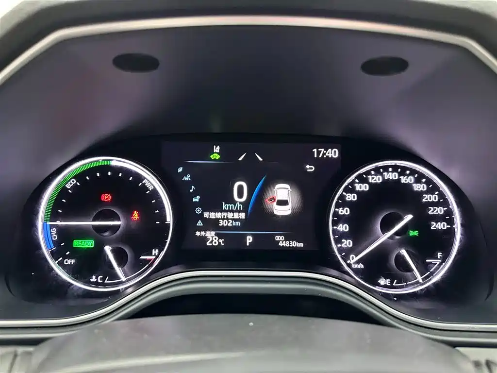 Toyota Avalon 2022 Hybrid 2.5L Luxury Edition фото 14