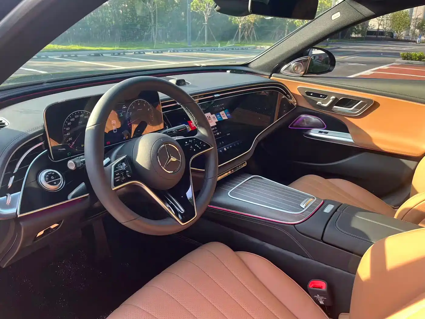 Mercedes-Benz E-Class 2026 E 300 L Luxury фото 4