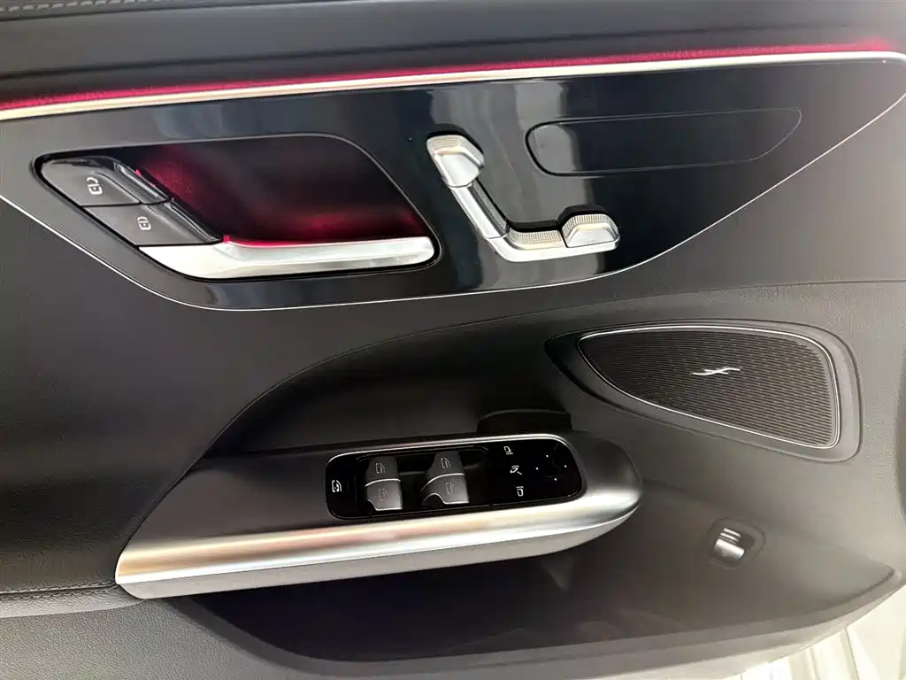 Mercedes-Benz C-Class 2023 Facelift C 200 L Sport Edition фото 8