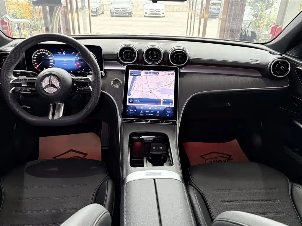 Mercedes-Benz C-Class 2023 Facelift C 200 L Sport Edition фото 17