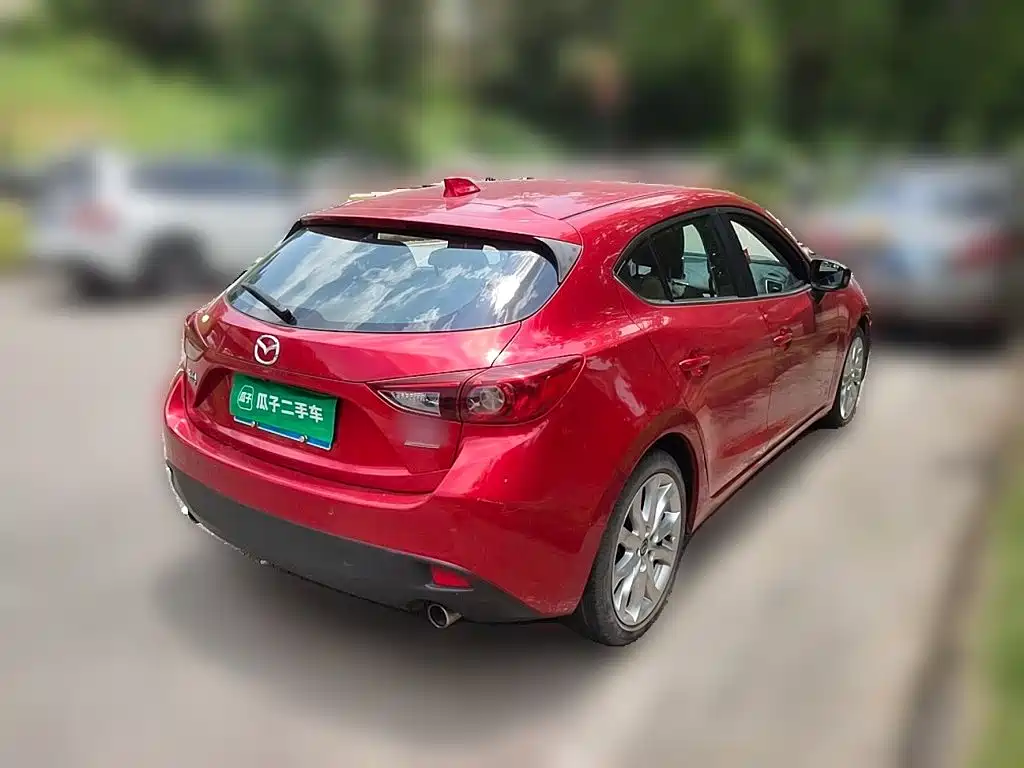 Mazda Mazda3 Axela 2014 2014 Hatchback 2.0L Automatic Sport