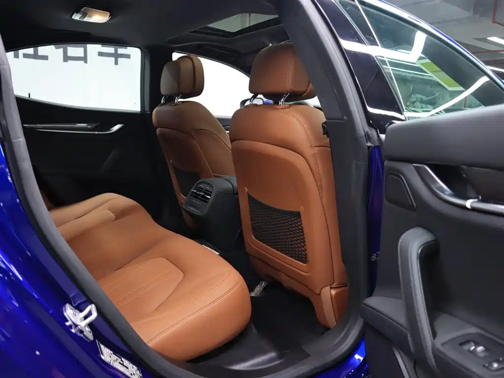 Maserati Ghibli 2023 2.0T GT фото 16
