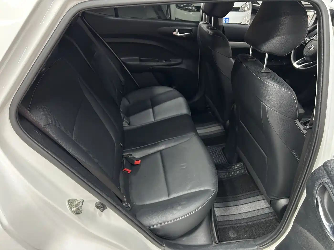 Kia KX1 2019 1.4L Automatic Fun Edition China VI фото 10