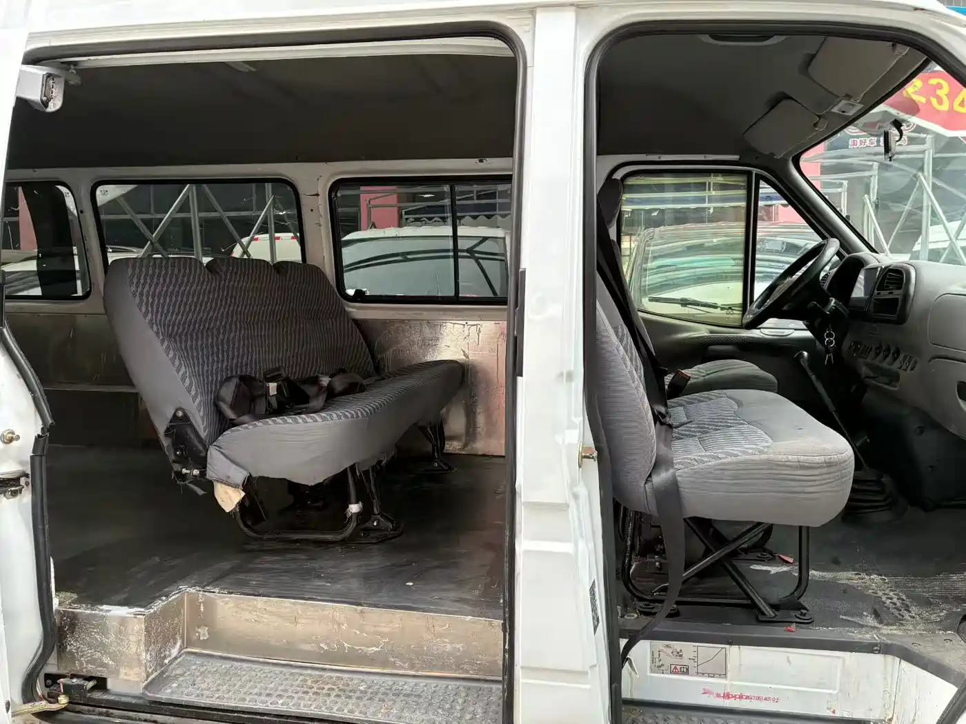 Ford Classic Transit 2016 2016 Model 2.8T Diesel Long Wheelbase 6-Seater Medium Roof Multi-Purpose Vehicle JX493ZLQ4