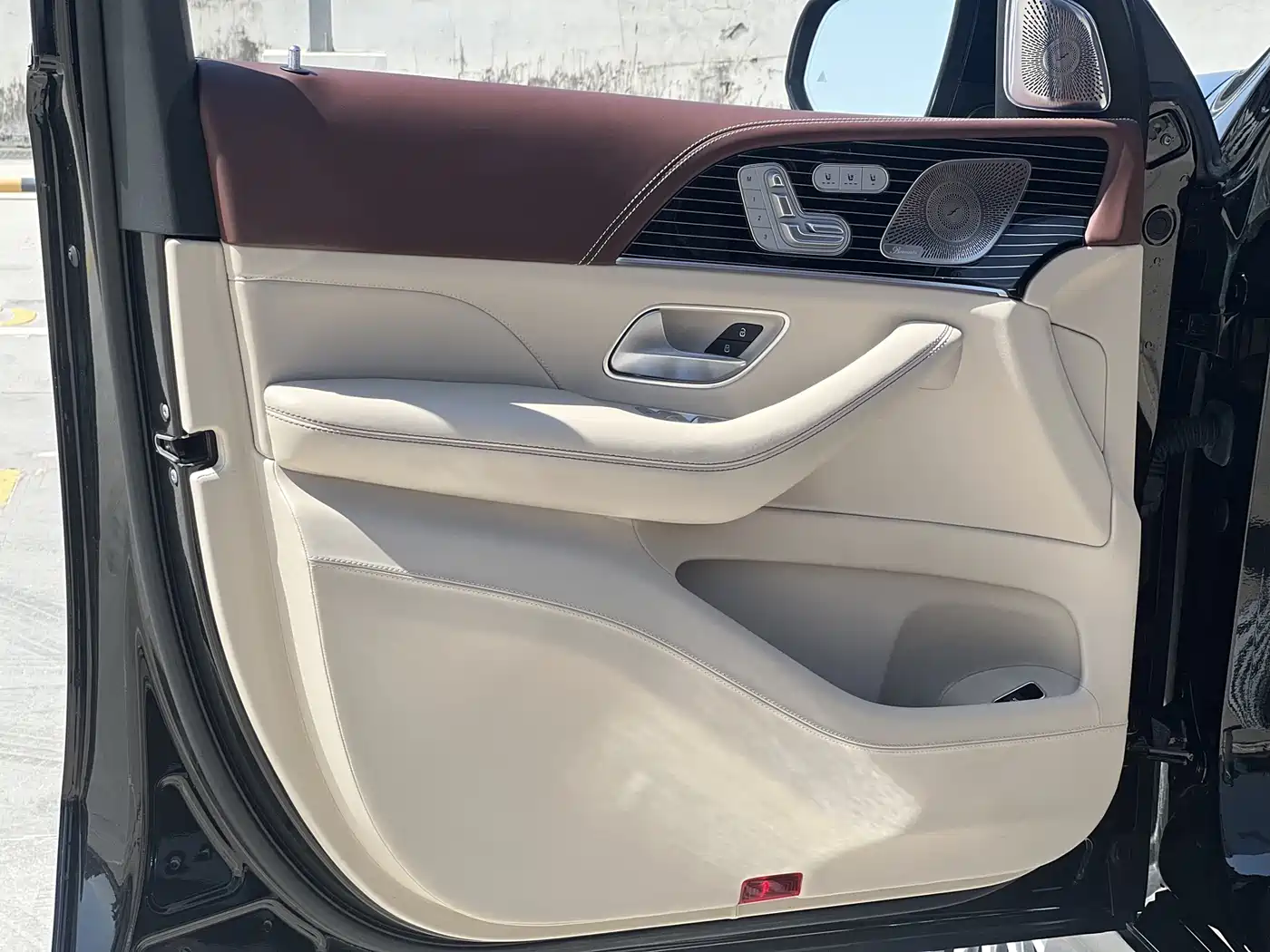 MERCEDES-BENZ GLS