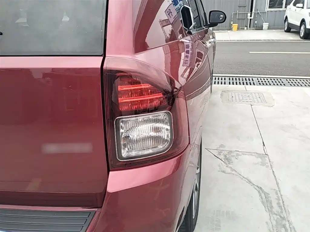 Jeep Compass (Import) 2015 2014 Facelift 2.0L 2WD Elite Edition