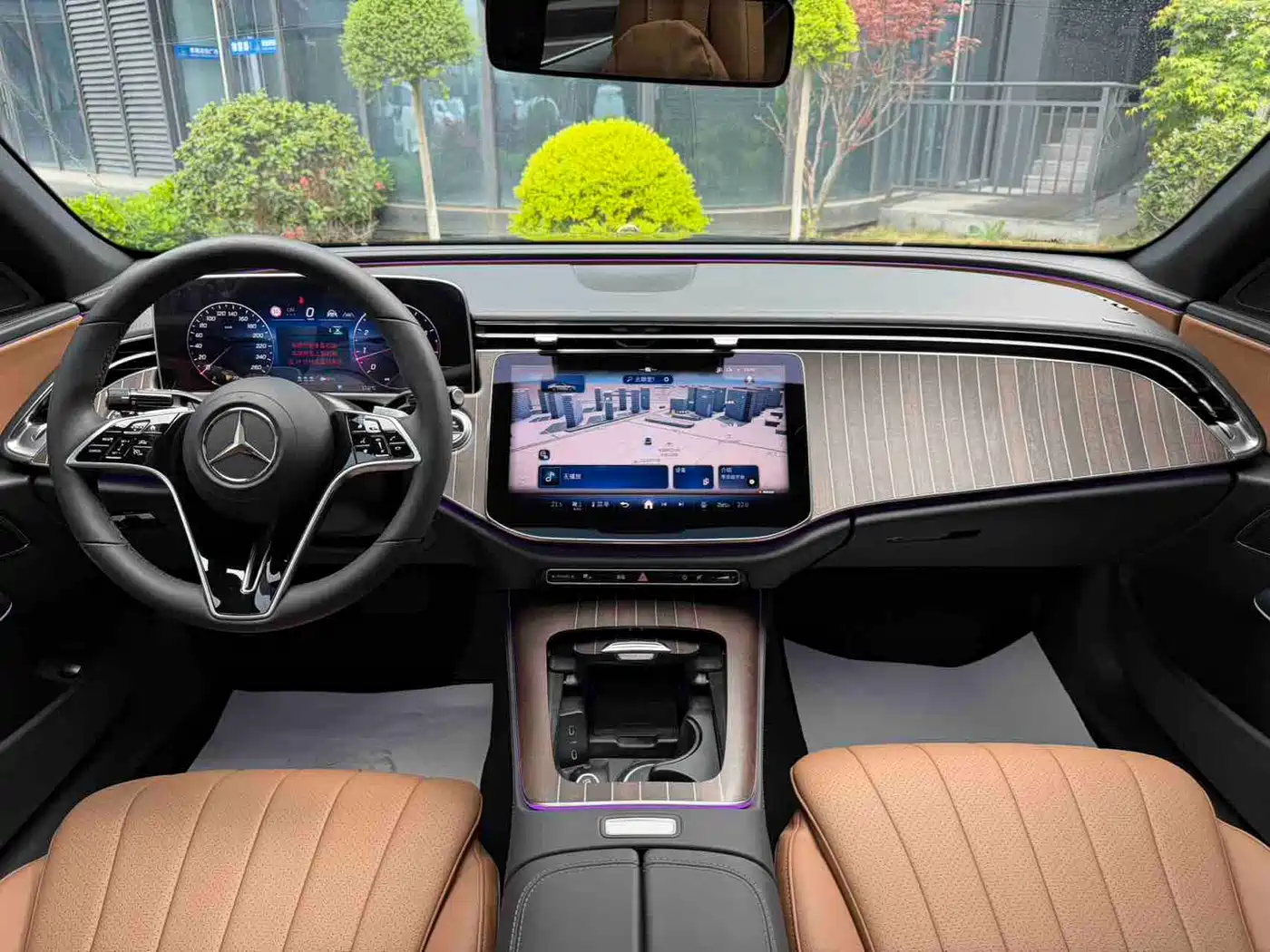 Mercedes-Benz E-Class 2025 E 300 L Fashion фото 9