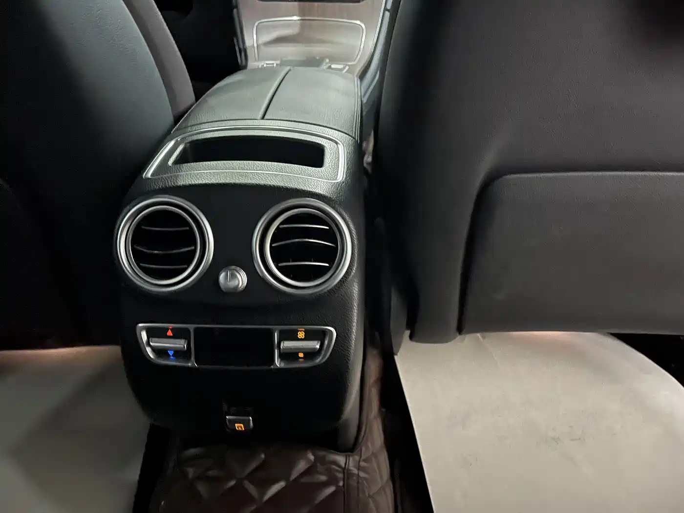 Mercedes-Benz GLC 2021 GLC 300 L 4MATIC Sporty фото 13