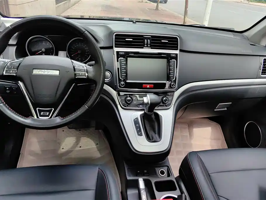 Haval M6 2018 Facelift 1.5T DCT 2WD Elite Edition фото 12