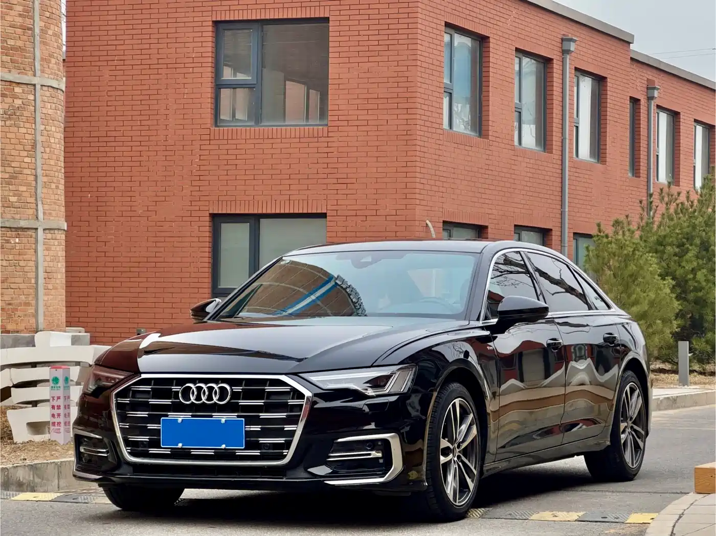 Audi A6L 2024 40 TFSI Luxury Dynamic