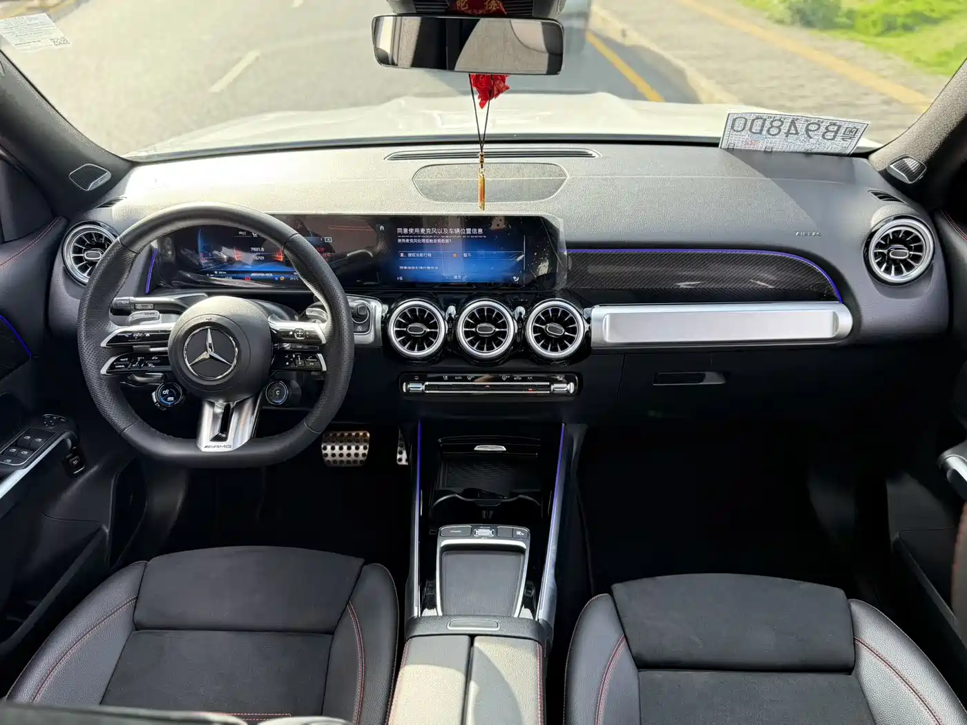 Mercedes-Benz GLB AMG 2024 AMG GLB 35 4MATIC фото 6