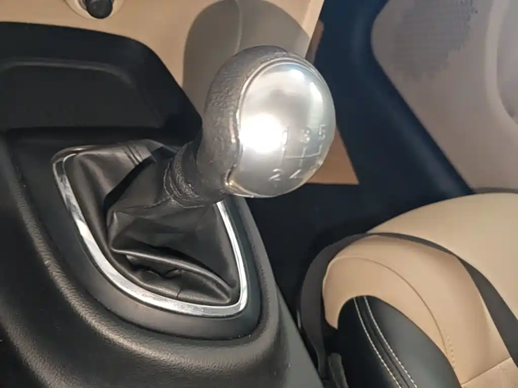 Fiat Viaggio 2014 2012 1.4T Manual Joy Edition