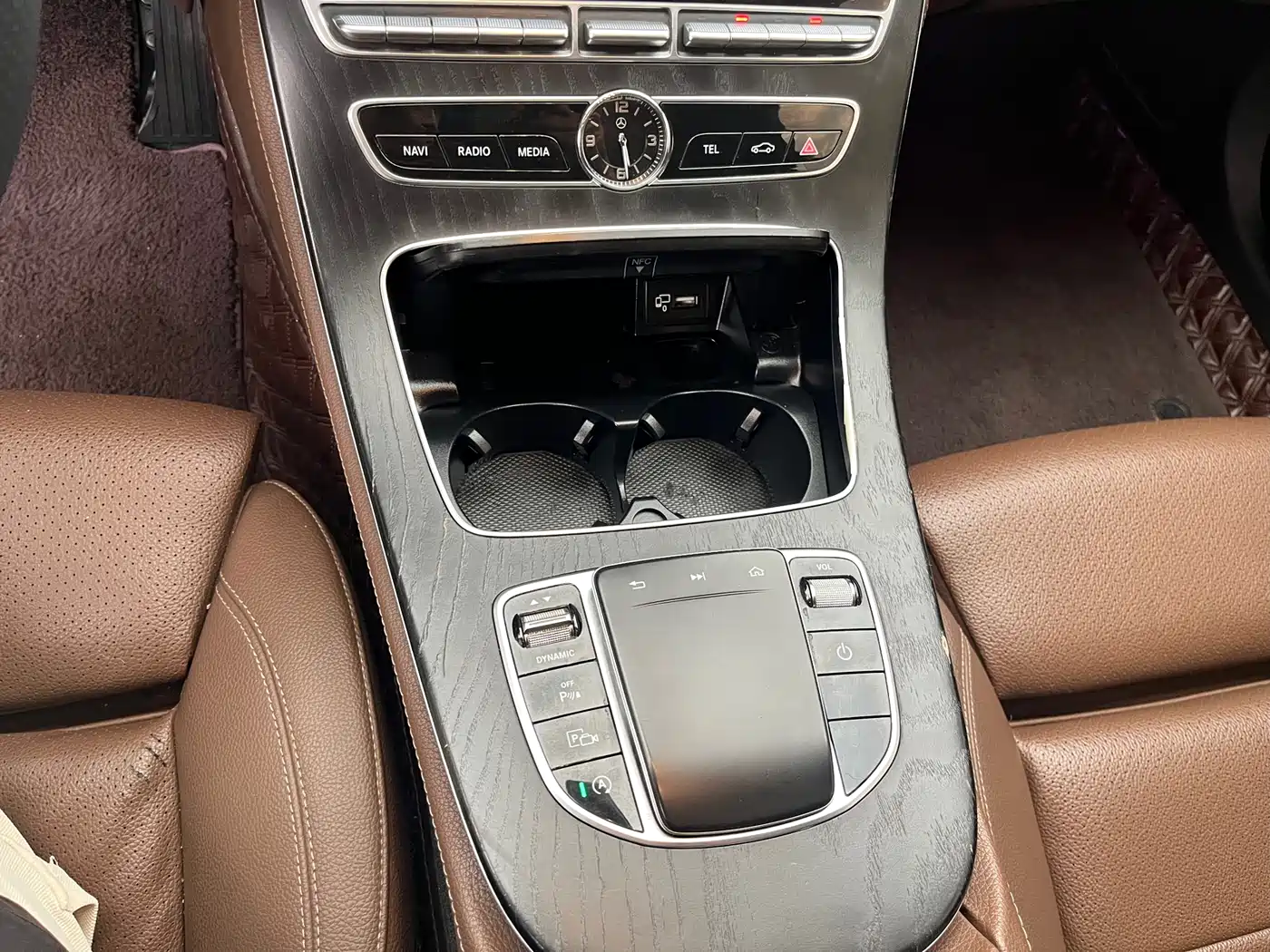 Mercedes-Benz E-Class 2019 E 200 L Sport 4MATIC фото 16