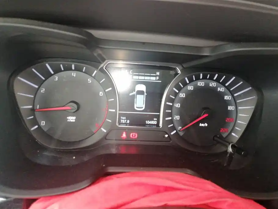 GAC Trumpchi Trumpchi GS4 2015 200T Manual Elite Edition фото 14