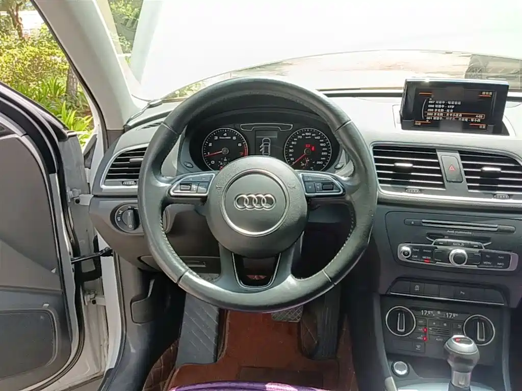 Audi Q3 2018 30th Anniversary Edition 30 TFSI Fashion фото 11