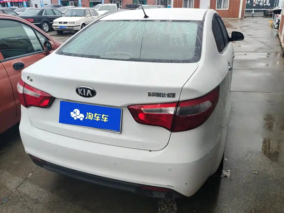 Kia K2 2015 Sedan 1.4L AT TOP фото 3