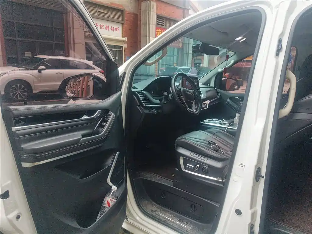 SAIC Maxus Maxus G20 2021 PLUS 2.0T Gasoline Automatic Elegance Edition фото 14