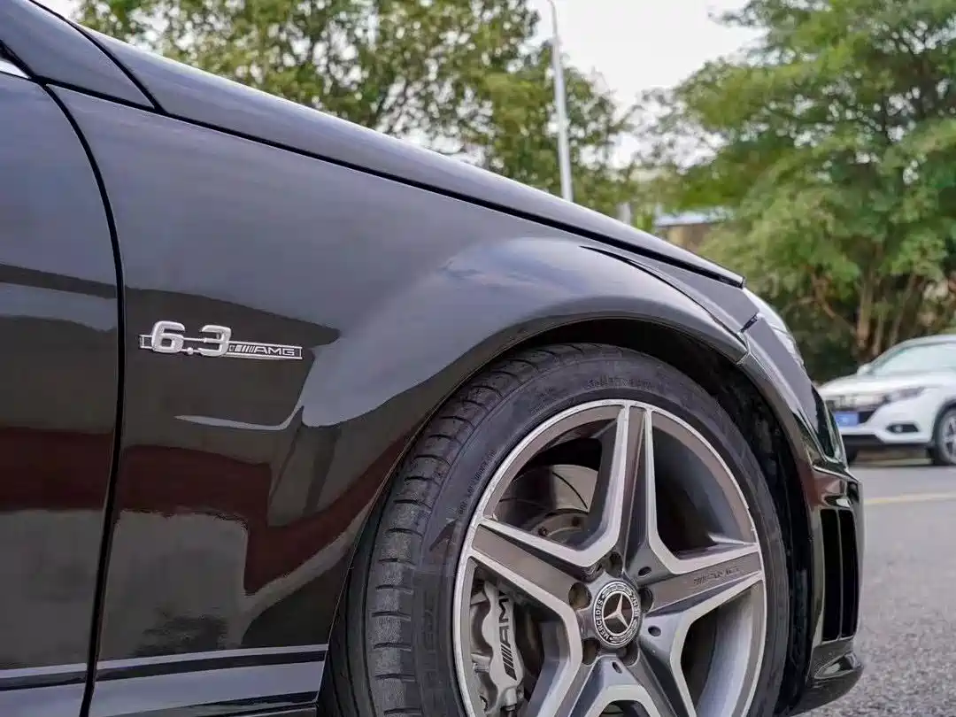 Mercedes-Benz C-Class AMG 2010 AMG C 63 Sport Enhanced Edition фото 39