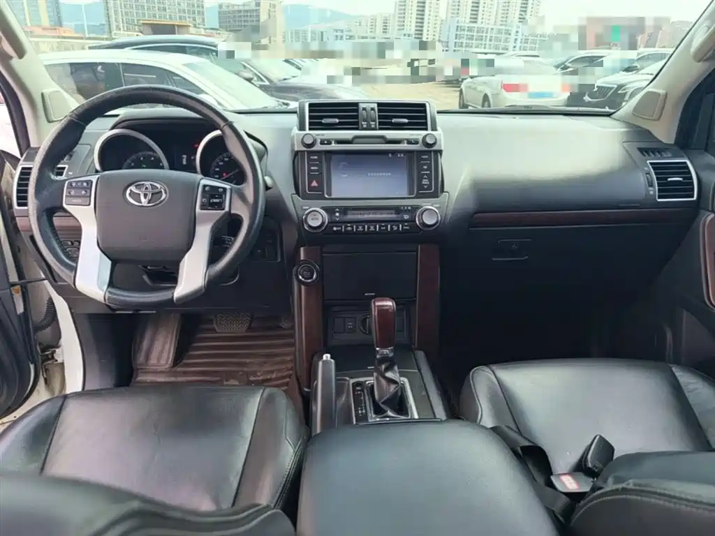 Toyota Prado 2016 3.5L Auto TX-L фото 10