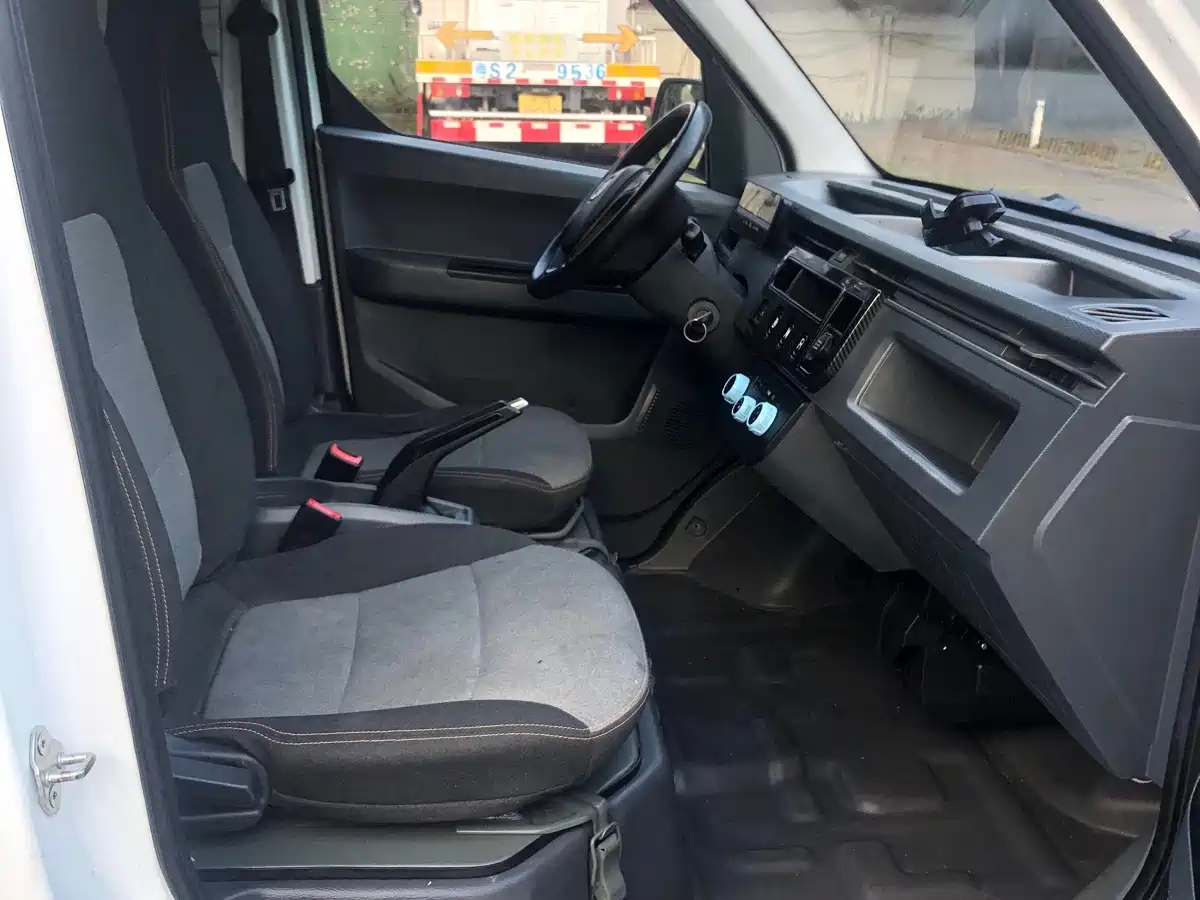 Yuan Cheng FarStar V 2022 2022 Star Enjoy V6E Value Edition Long Wheelbase Gotion 41.93kWh