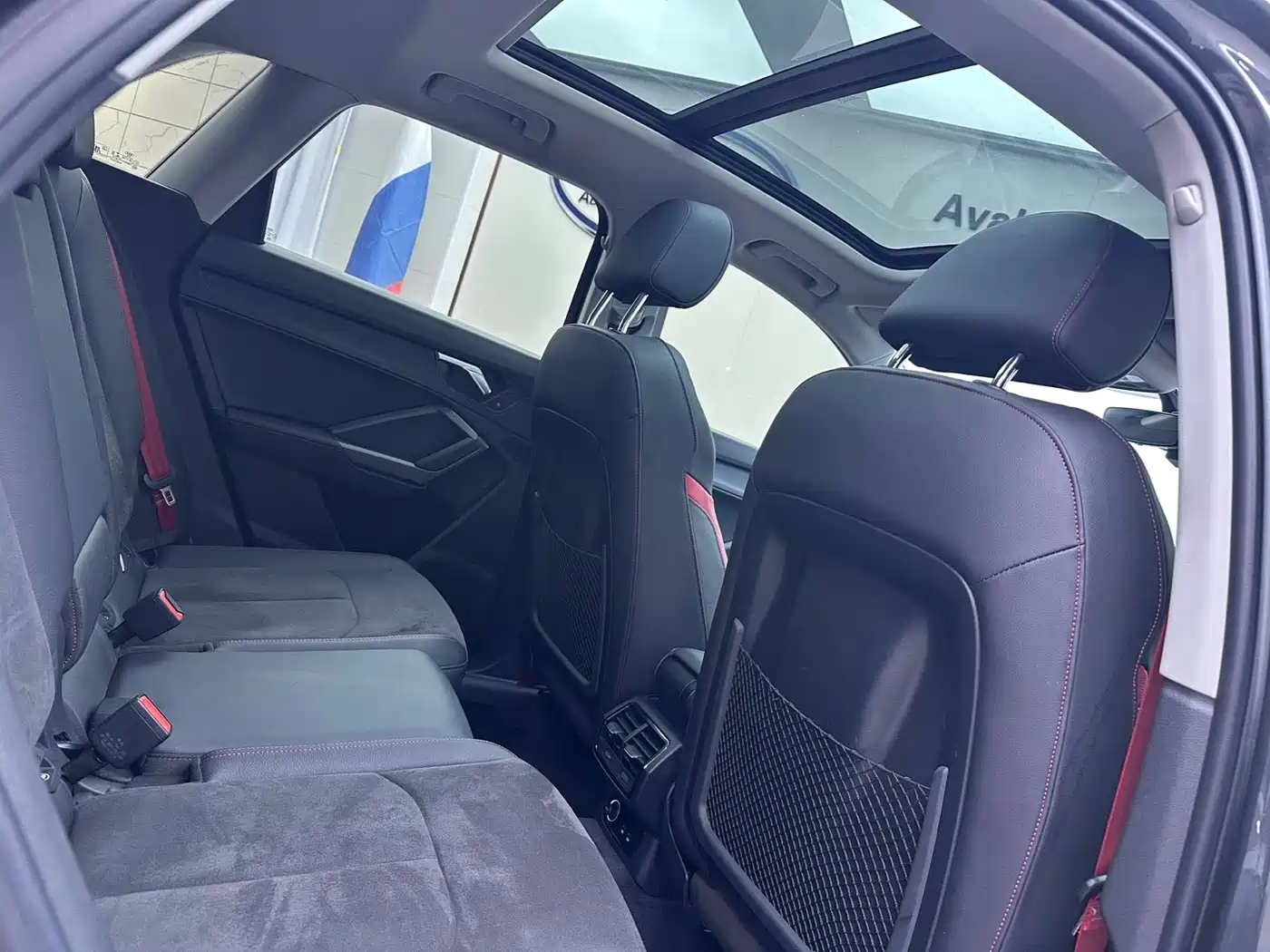 Audi Q3 2023 35 TFSI Fashion Dynamic (1.4T) фото 19