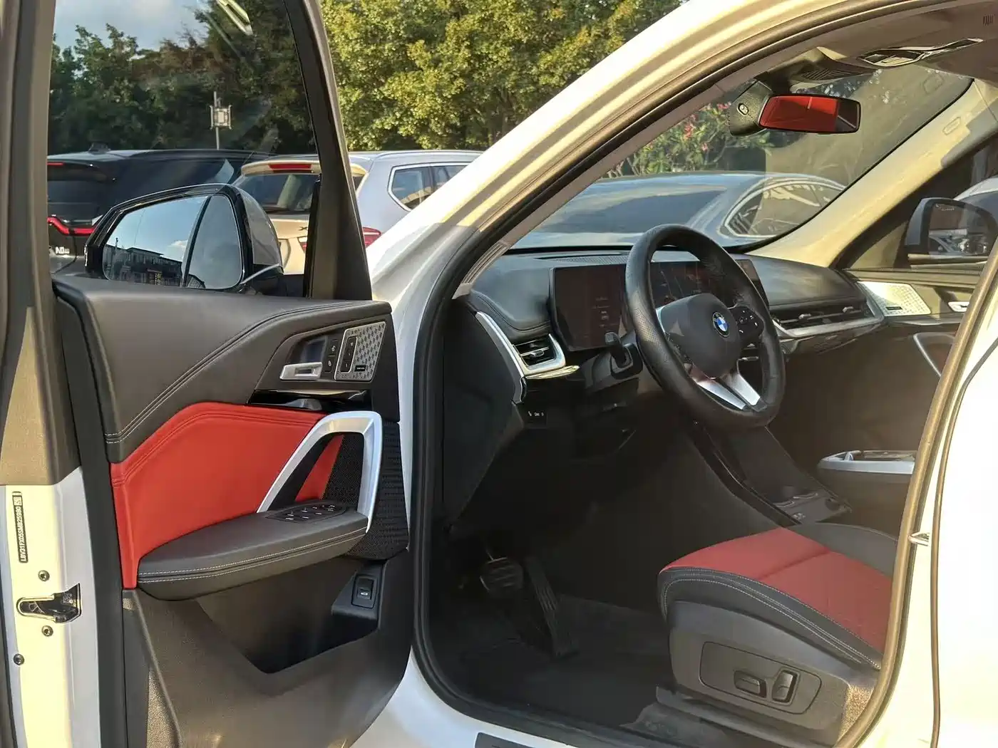 BMW X1 2025 sDrive25Li M Sport Package фото 5