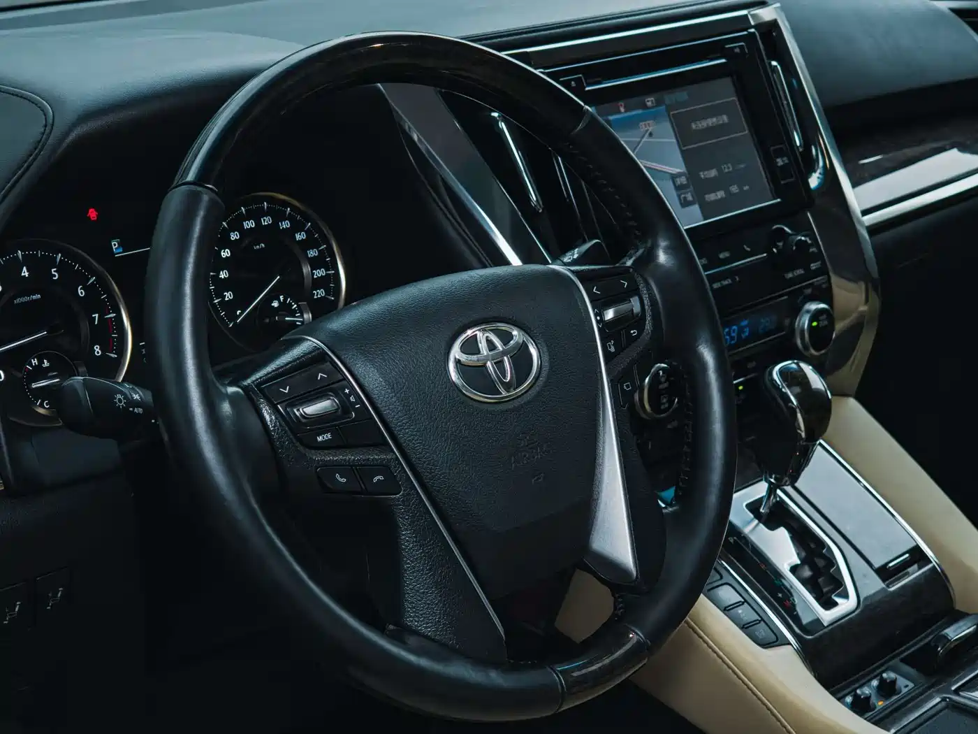 Toyota Alphard 2018 Facelift 3.5L Premium Edition фото 7